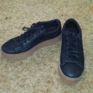 Black 'Brash' platform shoes size 10 womens